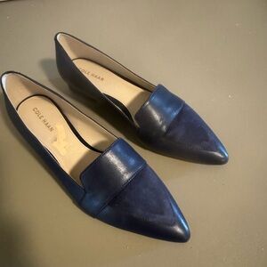 Cole Haan Navy Flats Size 6.5 Gently Used